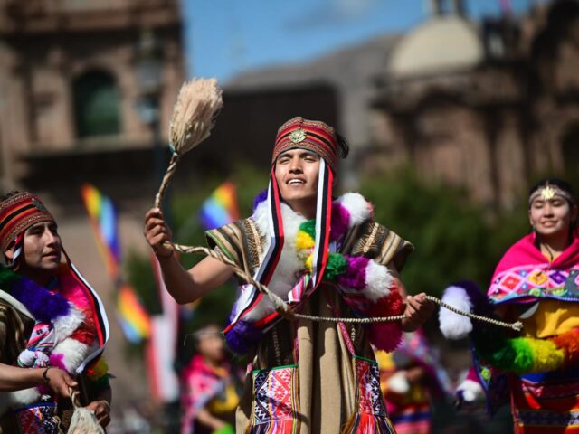 Cusco City Tour + Inti Raymi + Super Sacred Valley 3 Days